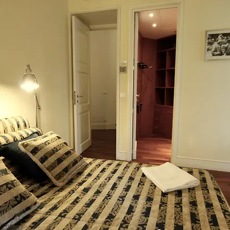 Apartment Sleep In Italy - Spanishsteps